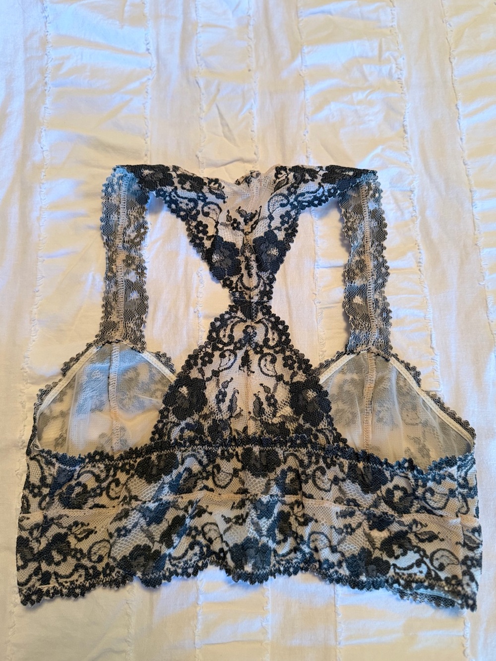 Free People Intimately Ivory Sheer Lace Racerback Bralette - Size L - Picture 3 of 6